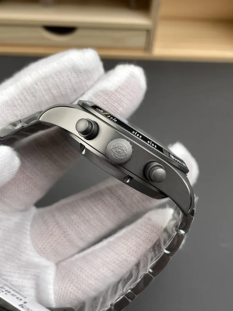 IWC Pilot Ceramic 41mm