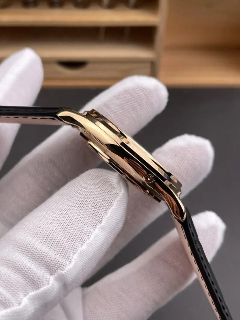 Jaeger-Le Coultre Master Rose Gold 39mm