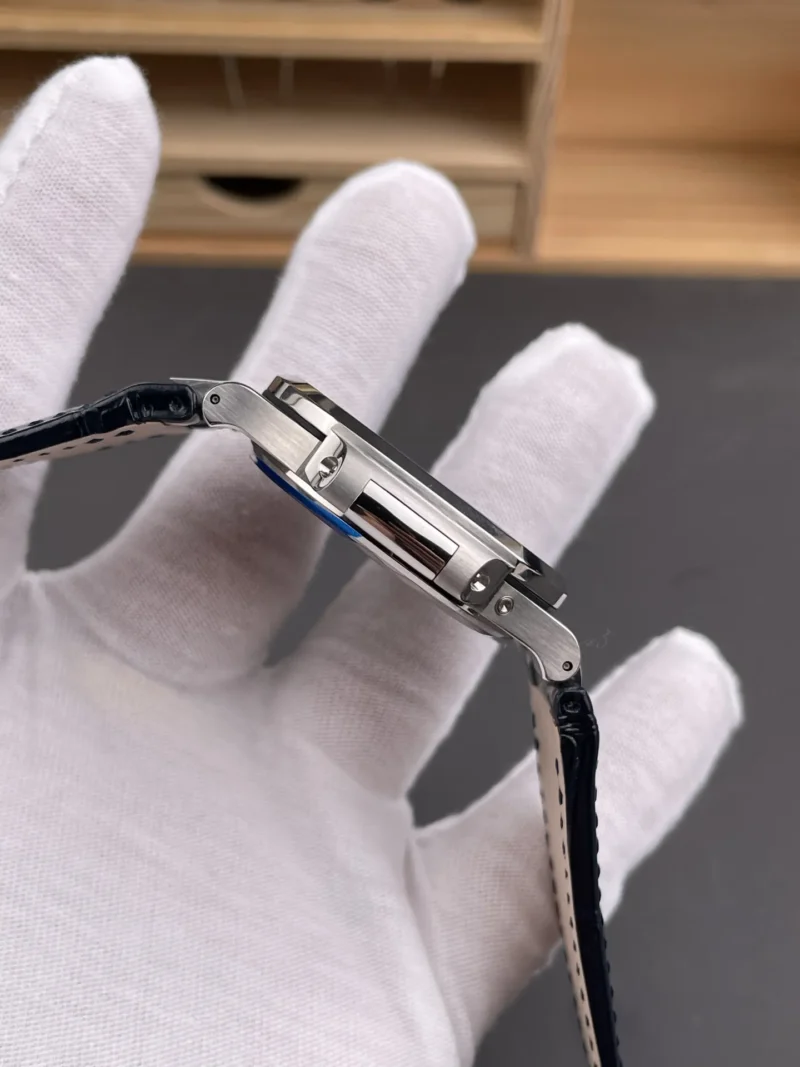 Patek Philippe Nautilus 5724 Baguette Diamond 40mm