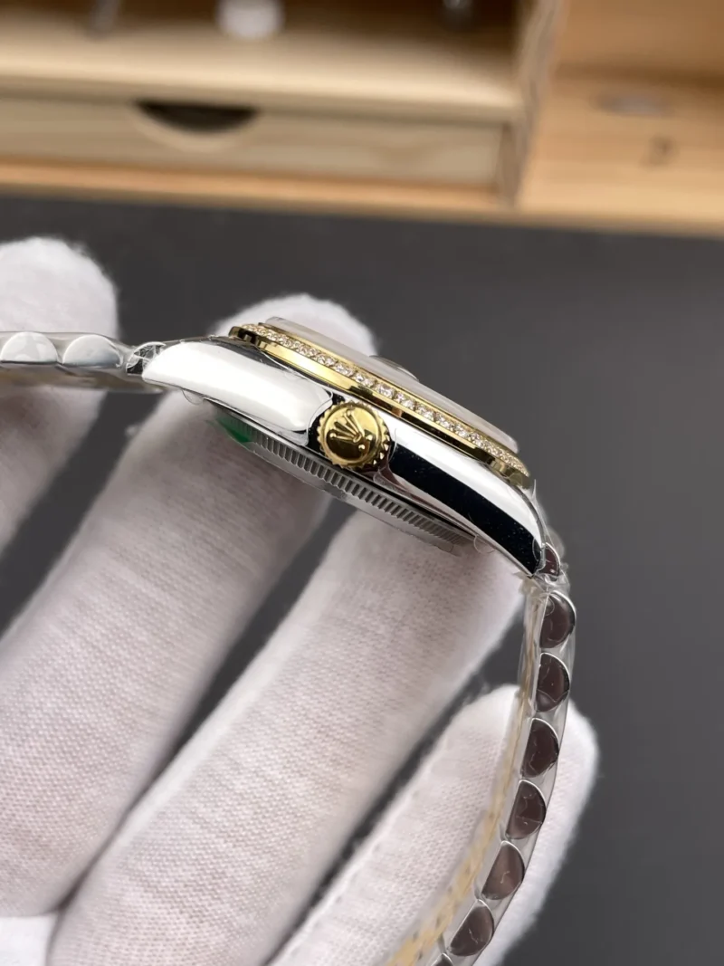 img05_1203_GS_劳力士_日志型_间金钻刻钻圈绿盘女表_31mm_2236机芯.webp Rolex Datejust Two-Tone Ladies 31mm