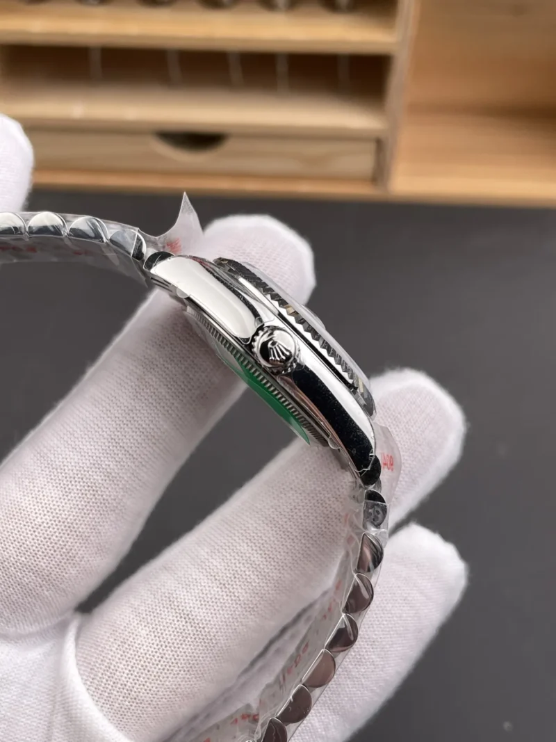 Rolex Datejust Silver Dial Ladies 31mm