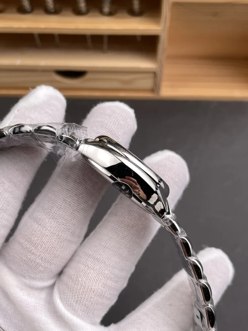 Longines Prima Luna Mother-of-Pearl 34mm