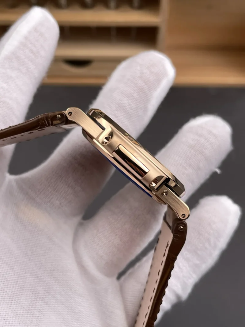 Patek Philippe Nautilus Rose Gold 40mm
