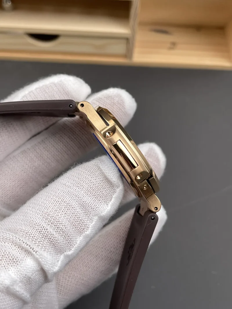 Patek Philippe Nautilus Rose Gold 40mm