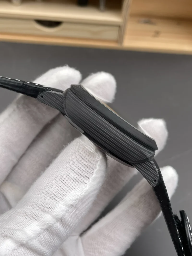 Panerai Luminor PAM1118 Carbon Fiber 44mm