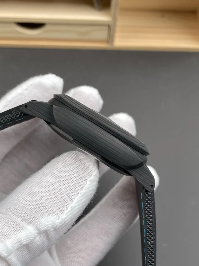 Panerai Luminor PAM1661 Carbon Fiber 44mm