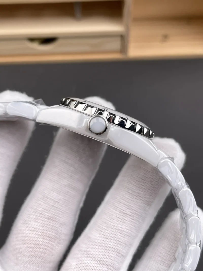 Chanel J12 Ceramic 33mm