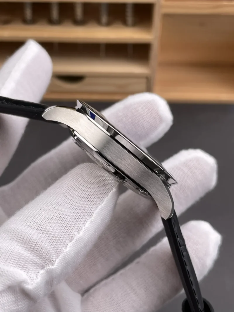 IWC Portugieser Solid Caseback 40.9mm