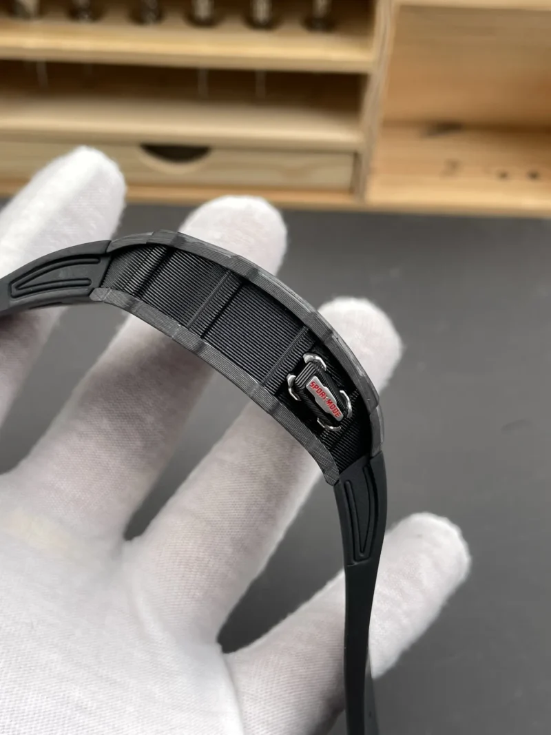 Richard Mille RM35-03 RMAL2 Carbon Fiber 50x43.2mm
