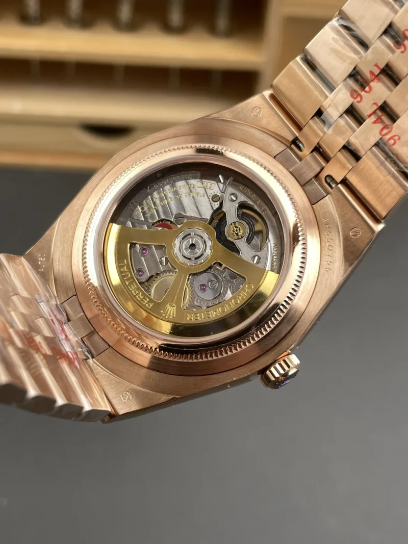 Rolex Sky-Dweller Rose Gold 40mm