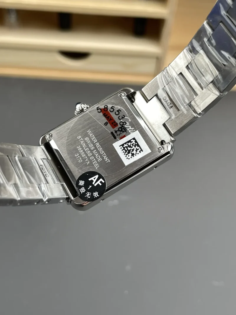 Cartier Tank Diamond Bezel 31x24.4mm