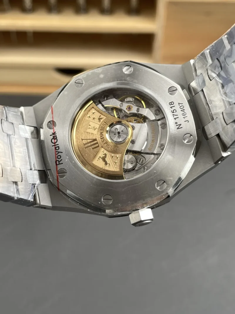 AP Royal Oak 15400 Black Dial 41mm