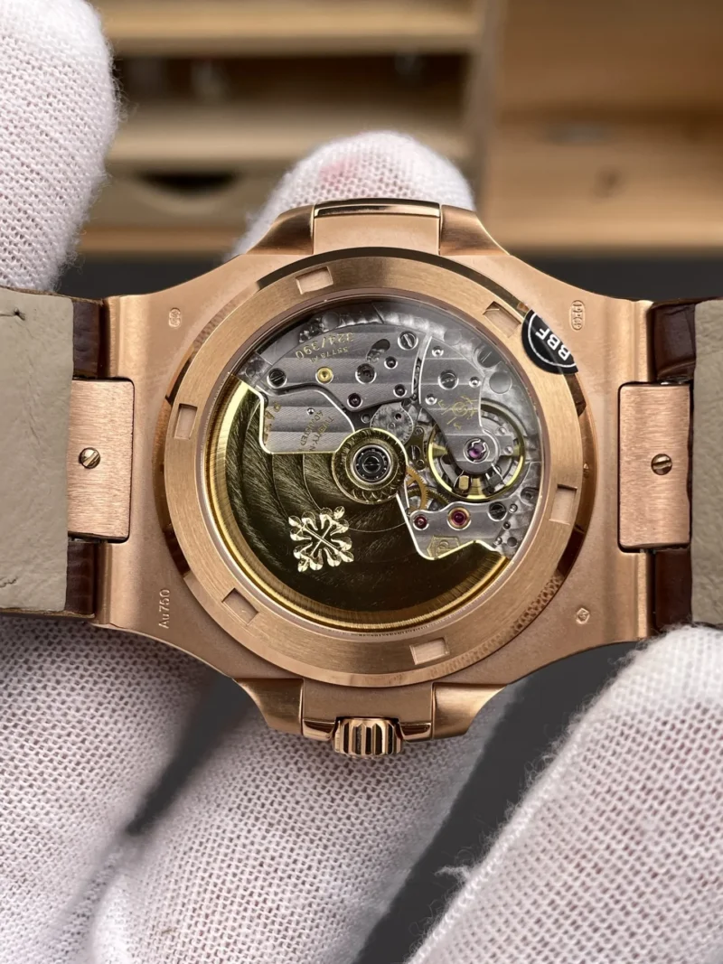Patek Philippe Nautilus 5711 R Grey Dial 40mm