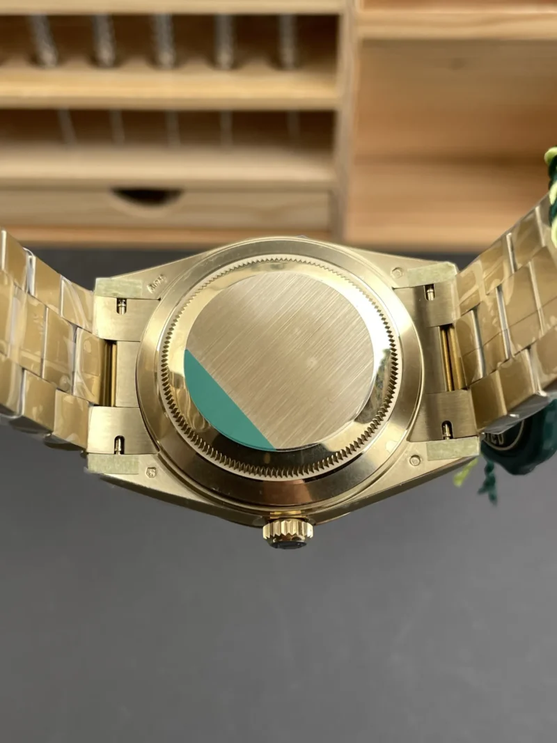 Rolex Day-Date Diamond Bezel 40mm