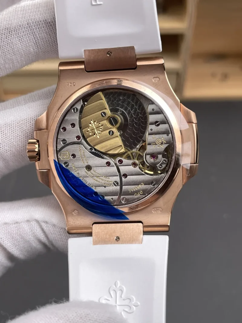 Patek Philippe Nautilus 5712 Rose Gold 40mm