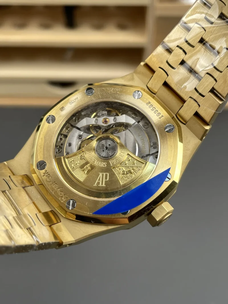 AP Royal Oak White Dial 37mm