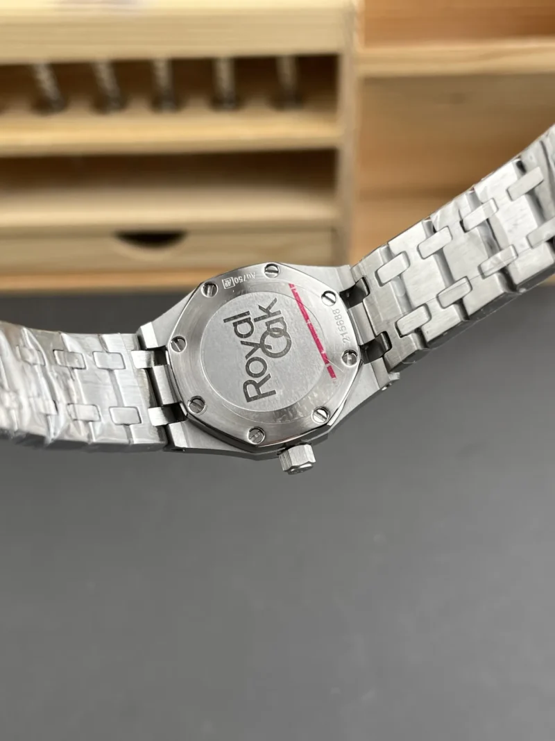 AP Royal Oak Frosted Gold 23mm