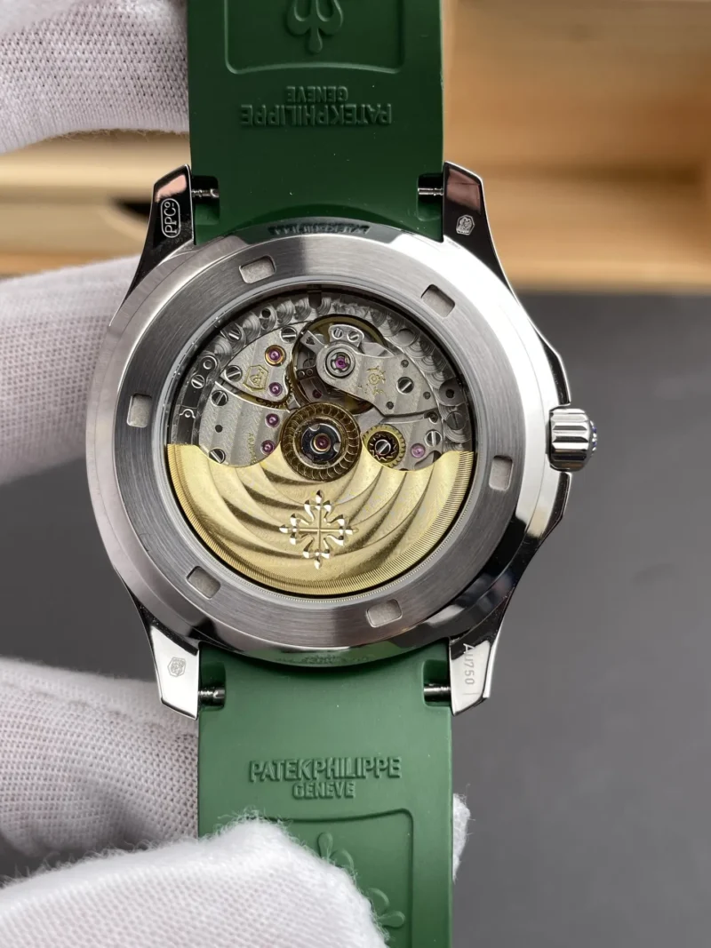 Patek Philippe Aquanaut Green Dial 39.9mm