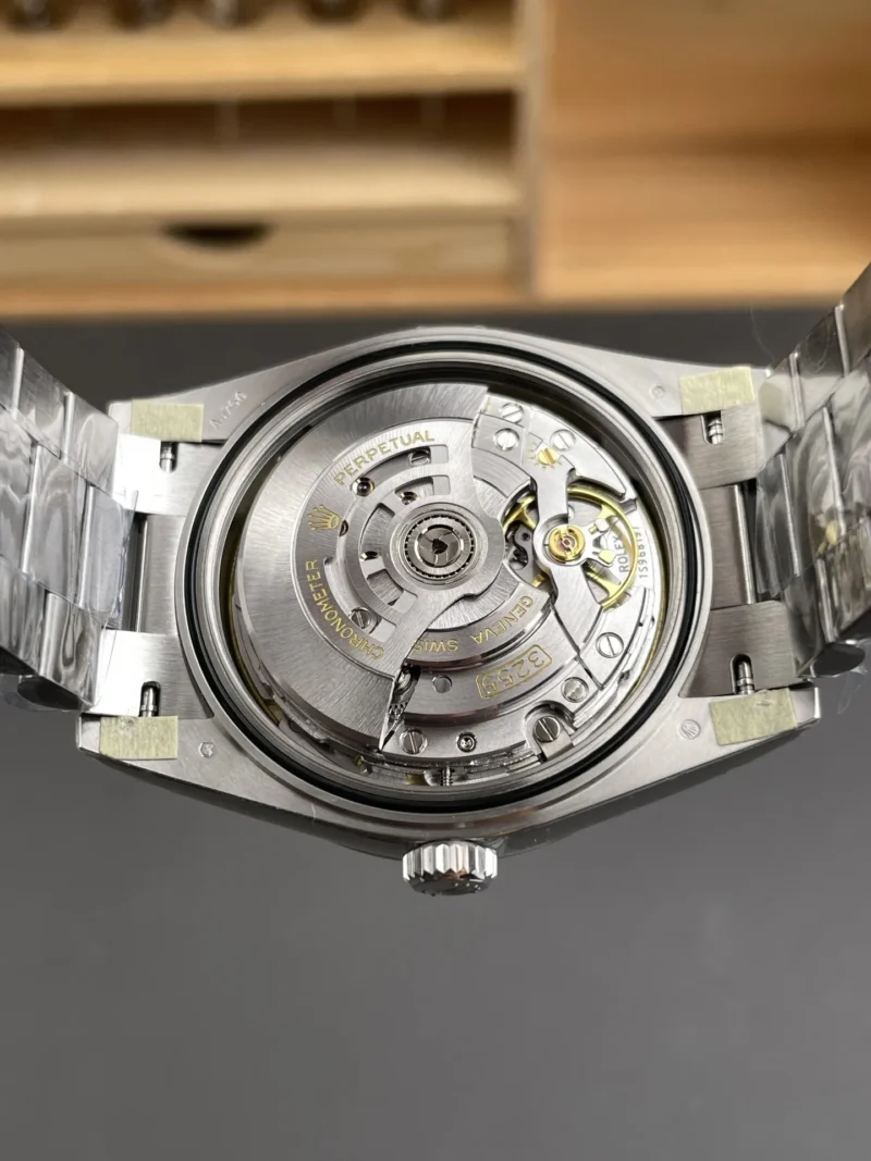 Rolex Day-Date Mother-of-Pearl 40mm