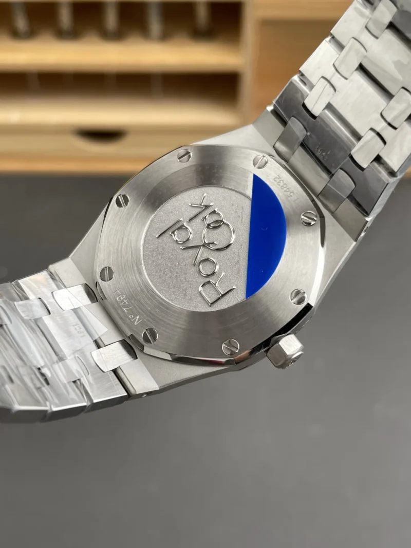 AP Royal Oak 67651 Diamond Bezel 33mm