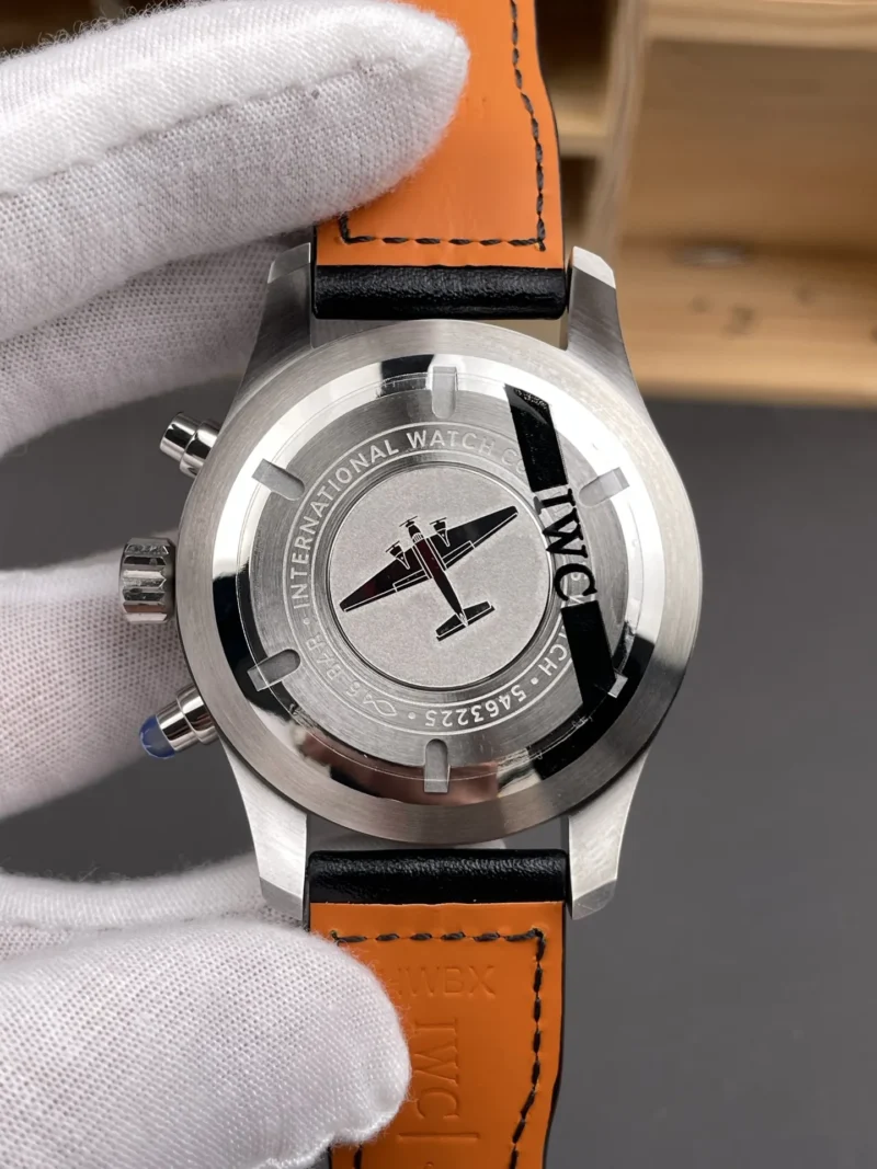 IWC Pilot Black 43mm