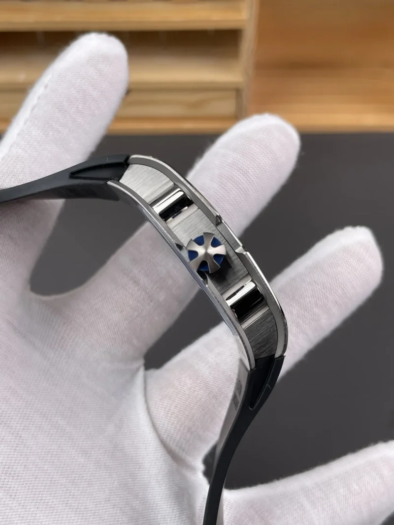 Richard Mille RM 67-01 Titanium 48mm