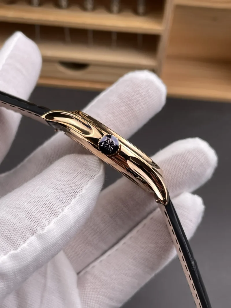 Patek Philippe Calatrava 5227 R Rose Gold 39mm