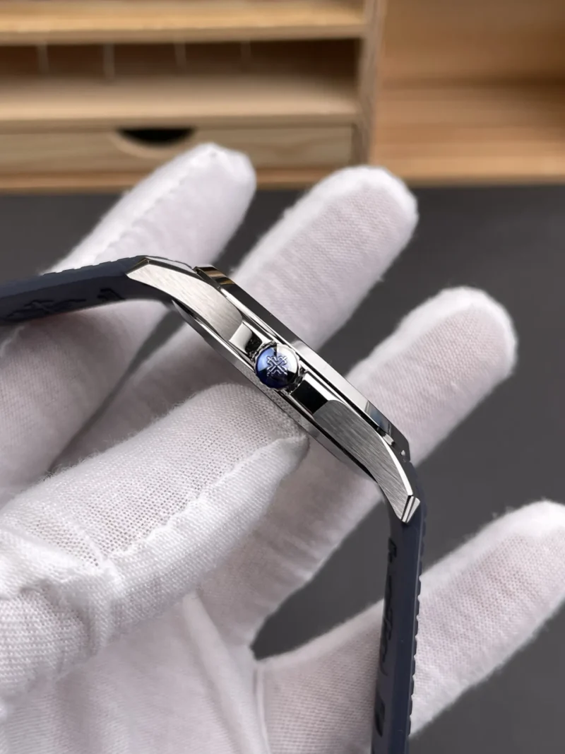 Patek Philippe Aquanaut 5168 Gradient Blue 42mm