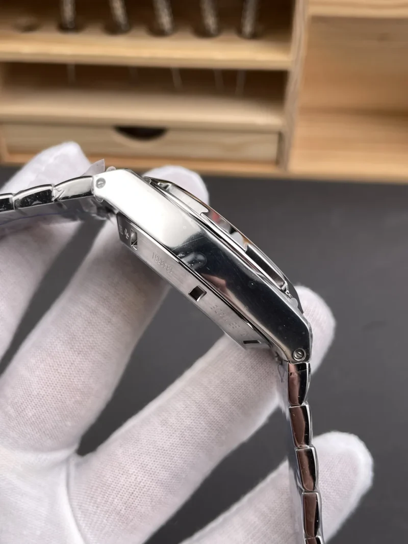 Vacheron Constantin Overseas 5500 Panda 42mm