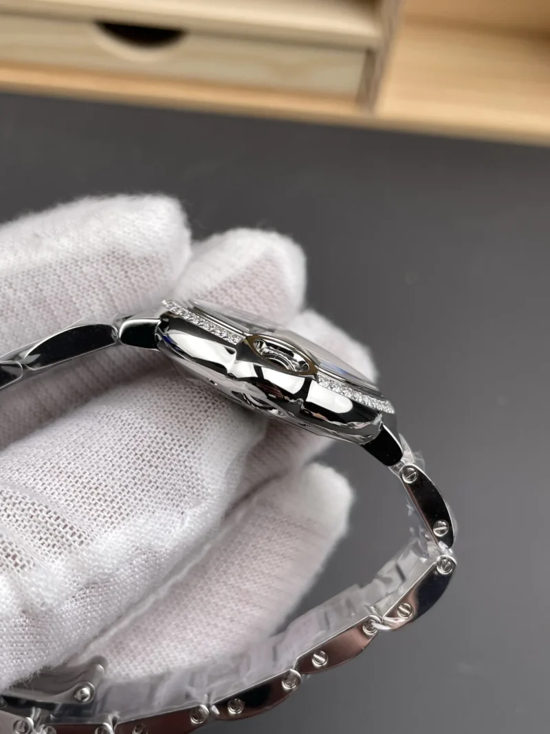 Cartier Ballon Bleu Diamond Bezel 33mm