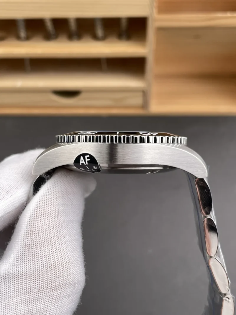 Longines Conquest Black 41mm