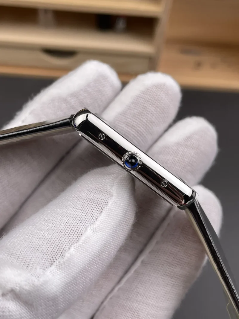 Cartier Tank White Dial 34.8x27.4mm