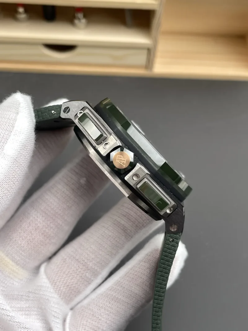 AP Royal Oak 26405 Smoked Green 44mm