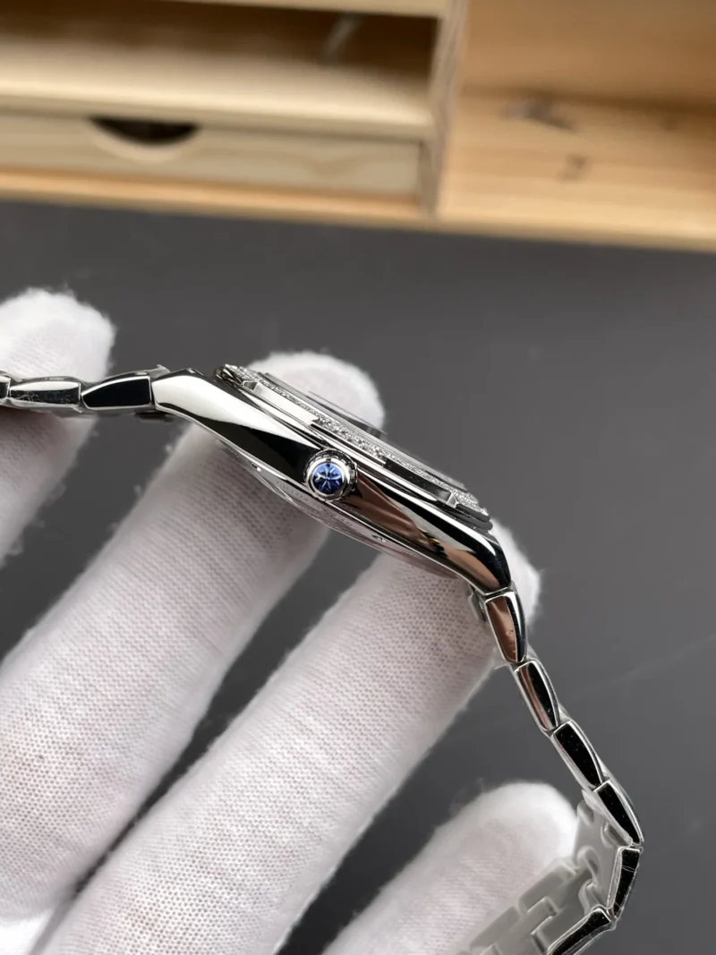 Vacheron Constantin Overseas 1205 V Diamond Bezel 33mm