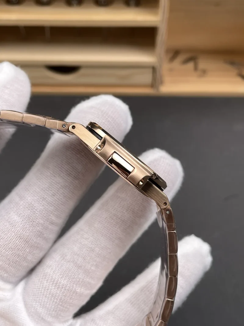 Patek Philippe Nautilus 7010 Rose Gold 32mm