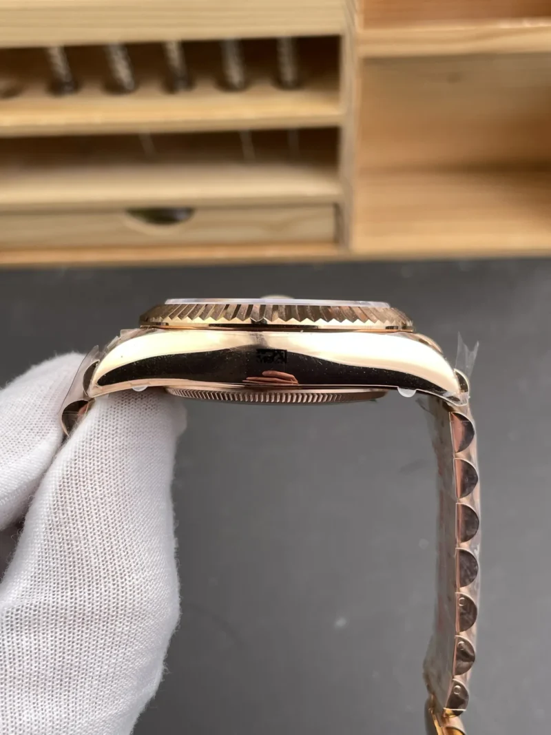 Rolex Sky-Dweller Rose Gold 42mm