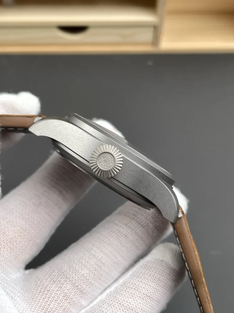 IWC Pilot Dual Strap 43mm