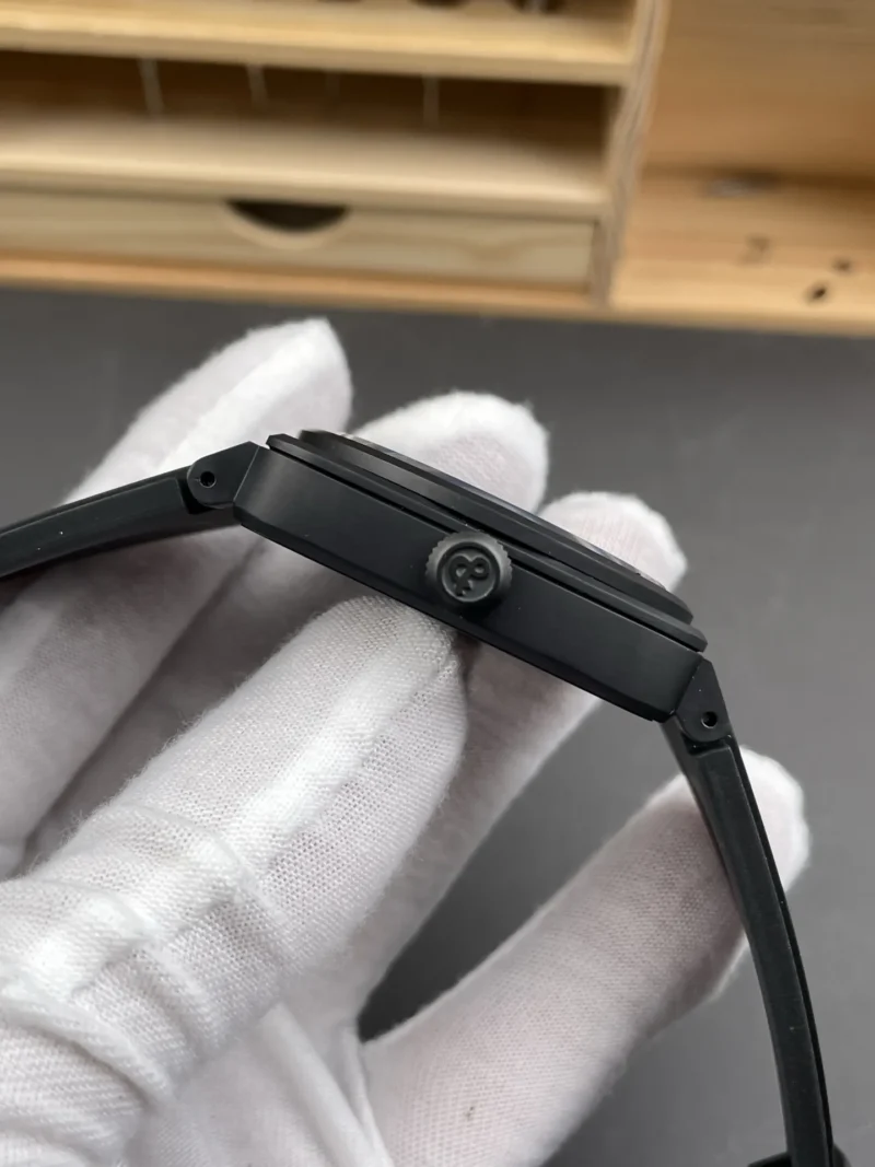 Bell & Ross Instruments BR03 41mm