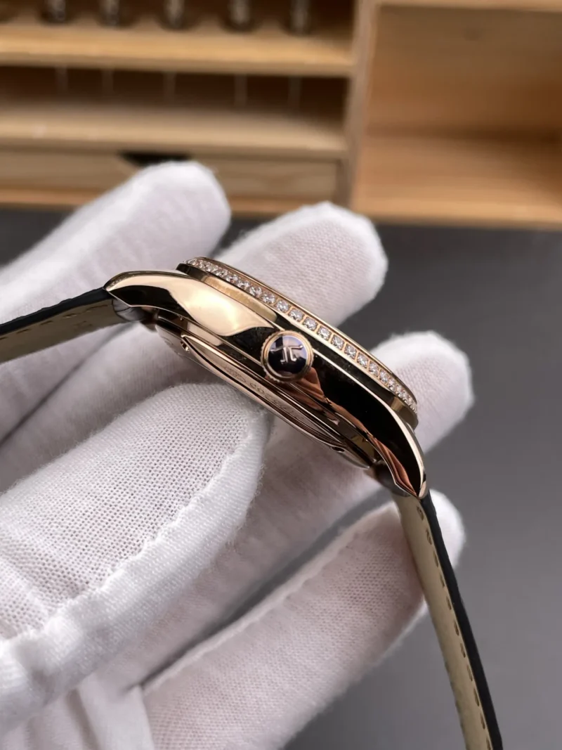 Jaeger-Le Coultre Ultra-Thin Master Rose Gold 39mm
