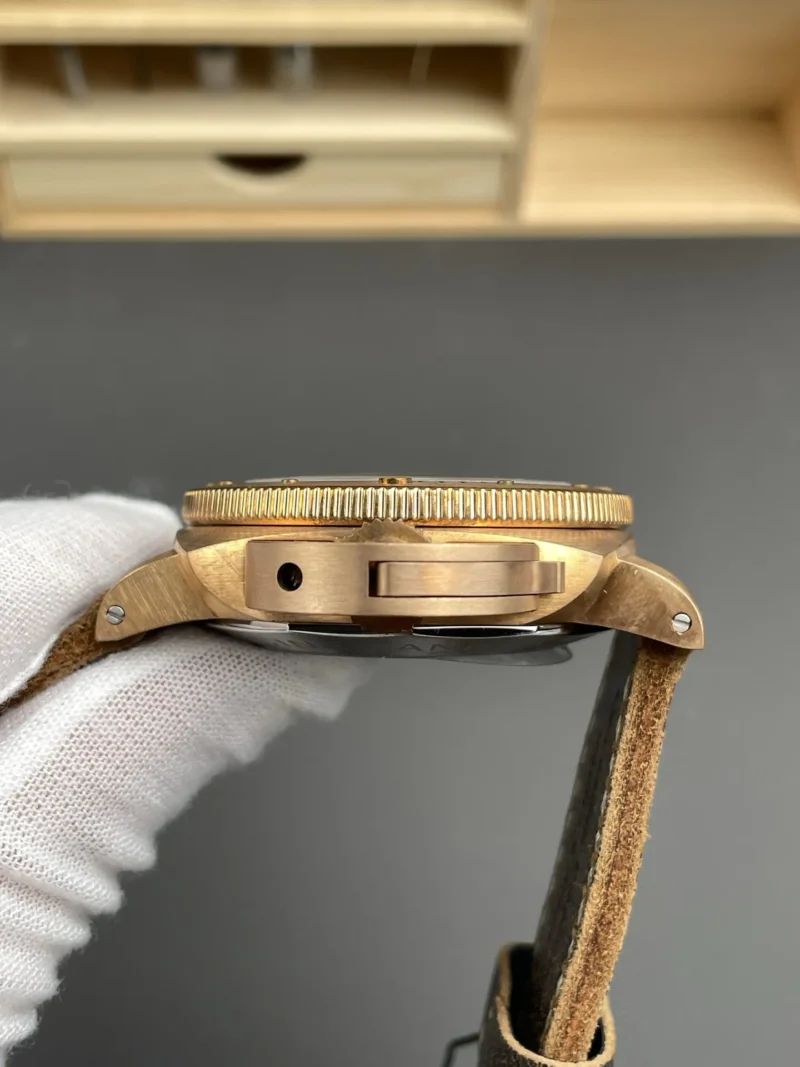 Panerai Luminor PAM382 47mm