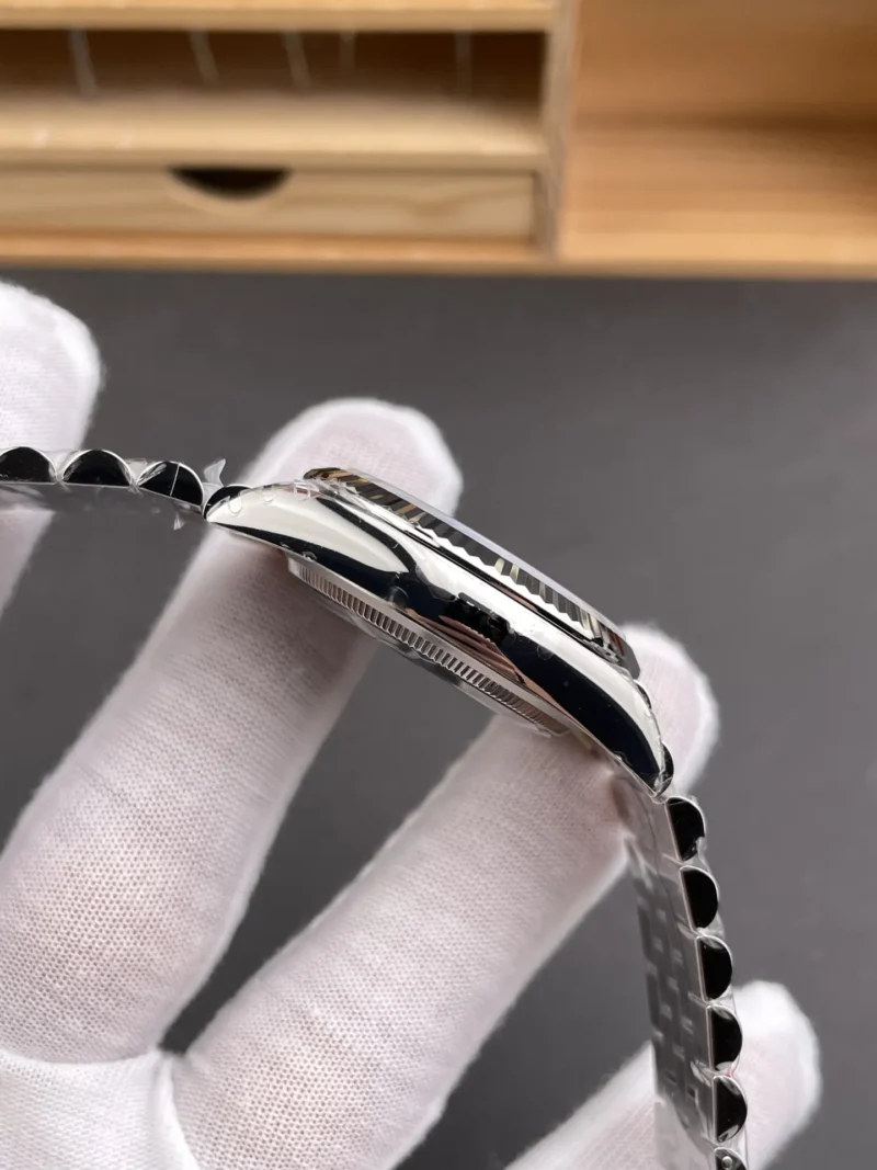 Rolex Datejust Mother-of-Pearl 36mm