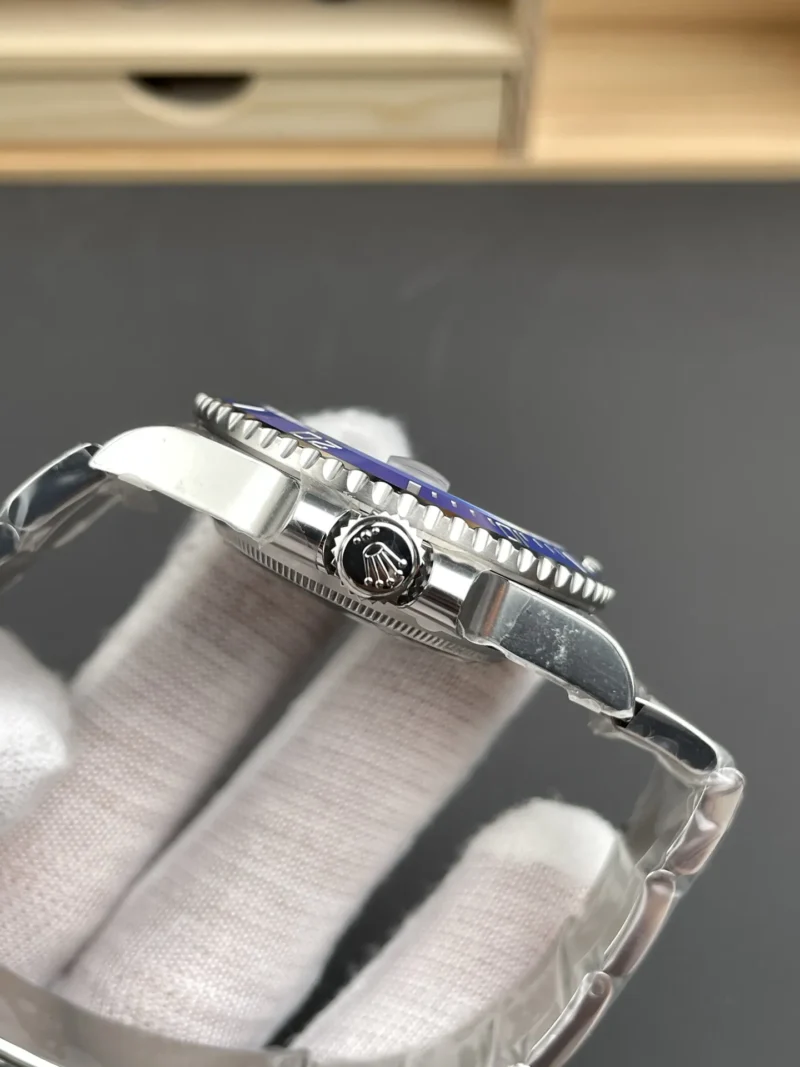 Rolex Submariner Blue 40mm