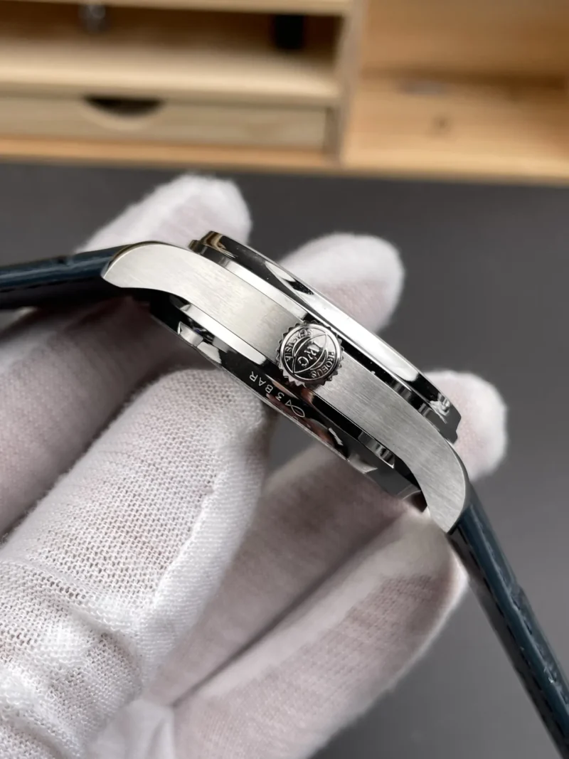IWC Classic White Dial 42mm