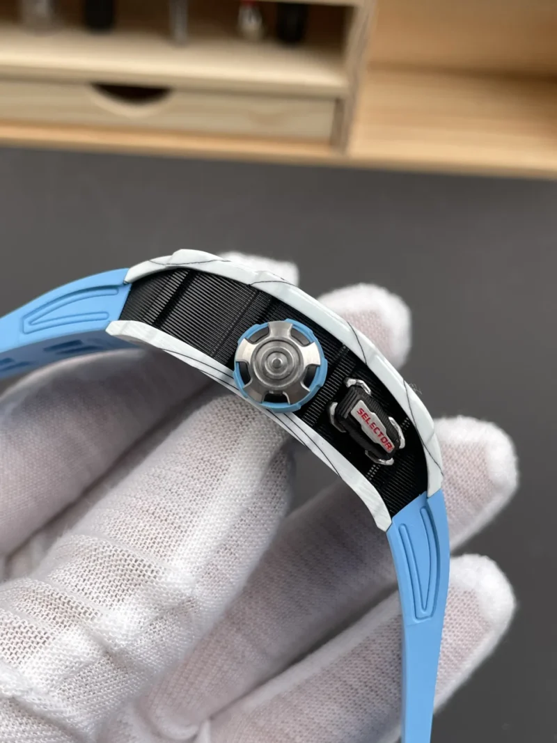 Richard Mille RM35-03 RMAL2 Carbon Fiber 50x43.2mm