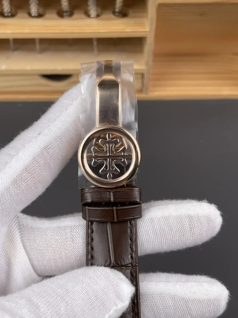 Patek Philippe 5327 40mm