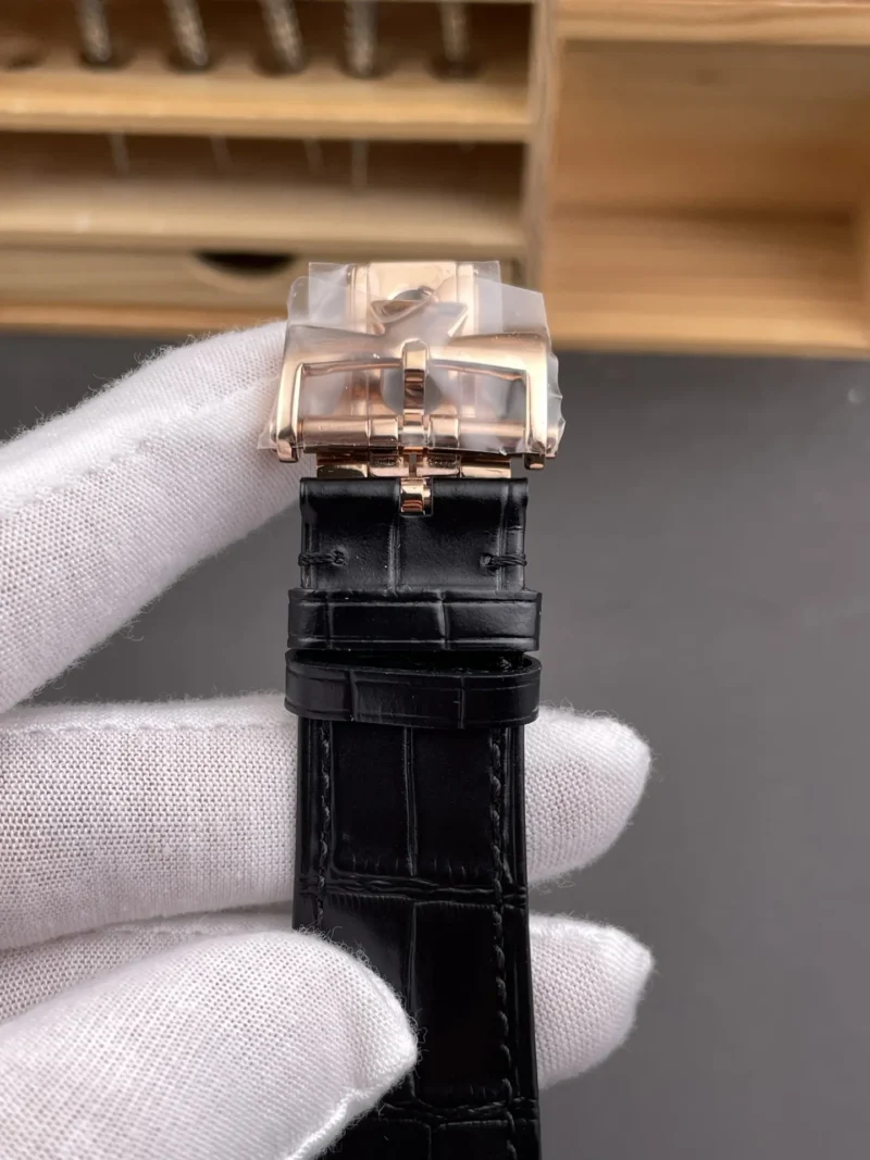 Vacheron Constantin Overseas 47040 Rose Gold 42mm