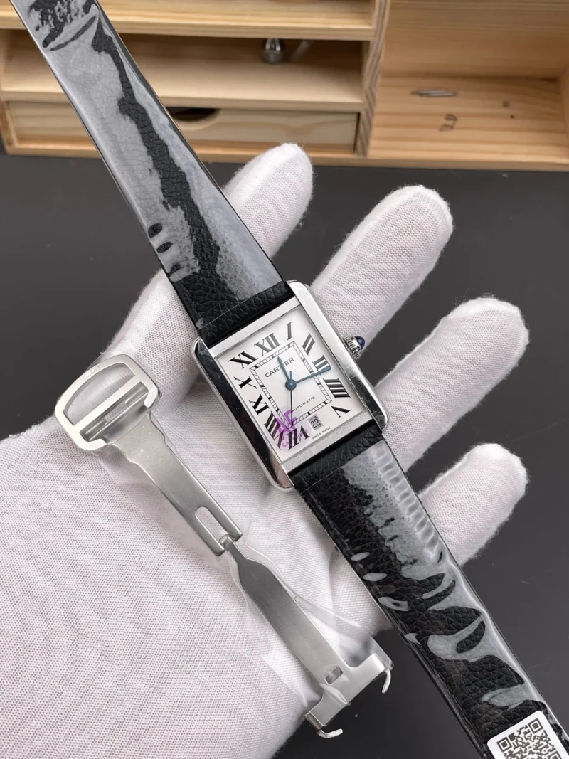 Cartier Tank Classic 31x40.85mm