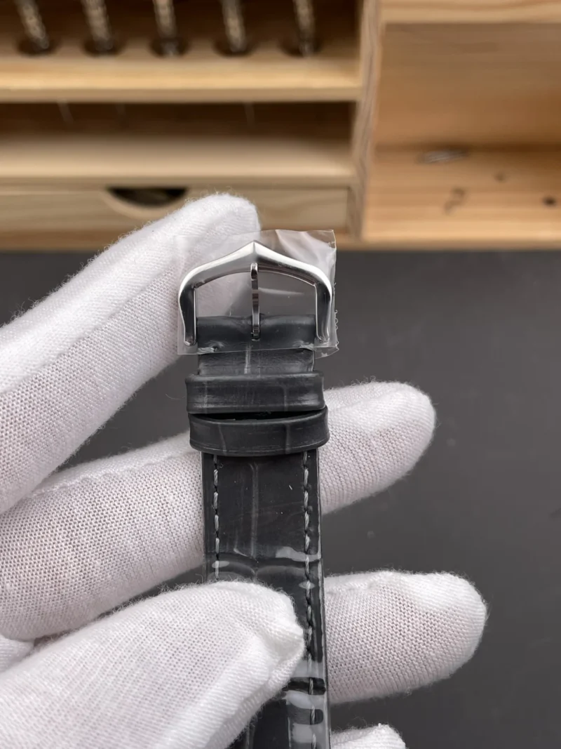 Cartier Santos Grey Dial 31.4x43.5mm