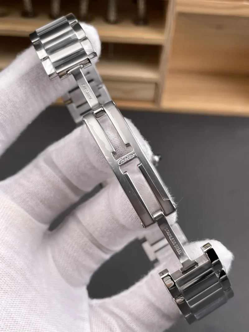Cartier Tank Diamond Bezel 29.5x22mm