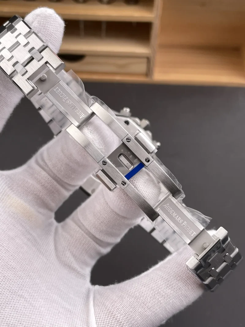 AP Royal Oak 26715 Grey Dial 38mm